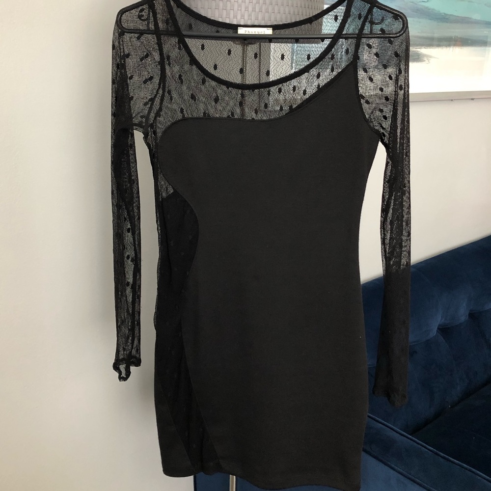 Sexy little black dress!